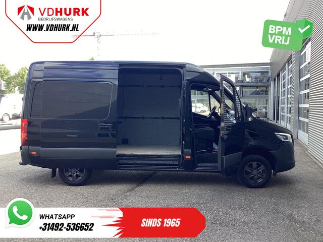 Mercedes-Benz SPRINTER 317 CDI Aut. L2H2 LED/ Gev.Stoel/ Stoelverw./ Standkachel/ Carplay/ Cruise/ Camera/ Trekhaak