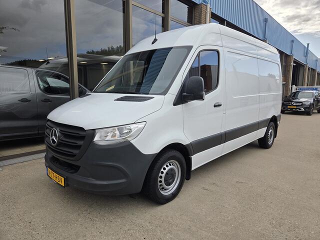 Mercedes-Benz SPRINTER Automaat 110Kw/150Pk Airco Navi Achteruitrijcamera Achteropstap Cruisecontrol Stoelverwarming