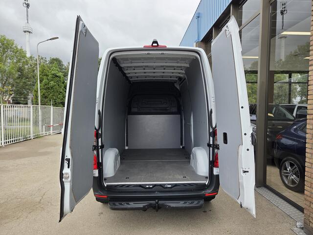 Mercedes-Benz SPRINTER Automaat 110Kw/150Pk Airco Navi Achteruitrijcamera Achteropstap Cruisecontrol Stoelverwarming