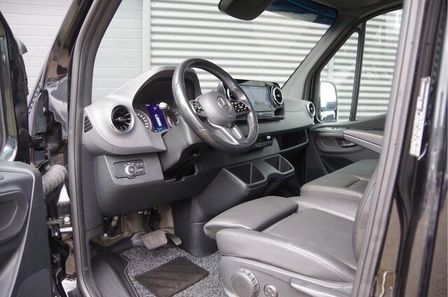 Mercedes-Benz SPRINTER 319 3.0 CDI V6 L2H2 AUT. LED, 2X SCHUIFDEUR, 3.5T TREKHAAK, 360 CAMERA, MBUX 10'', LEDER, CRUISE, CLIMA, PARKEERSENSOREN, 18'' LM WIELEN, SIDEBARS, VOORSPOILER, ZONNEKLEP