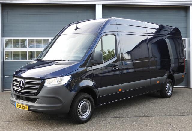 Mercedes-Benz SPRINTER 317 1.9 CDI L3H2 AUT | LEDER | CAMERA | CARPLAY | CRUISE | MBUX