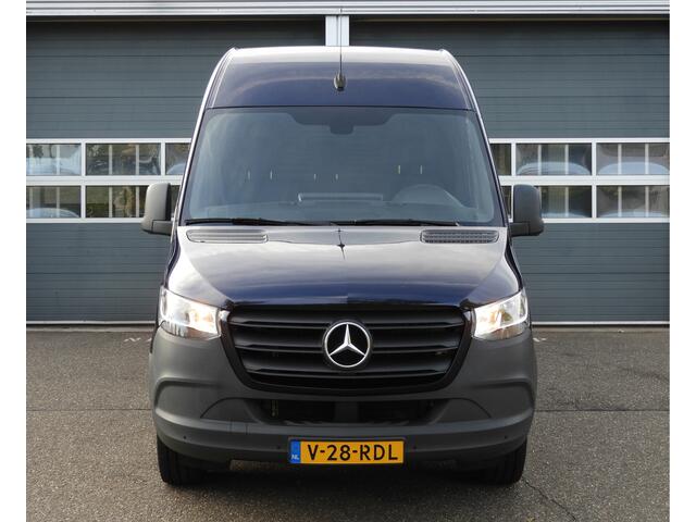 Mercedes-Benz SPRINTER 317 1.9 CDI L3H2 AUT | LEDER | CAMERA | CARPLAY | CRUISE | MBUX