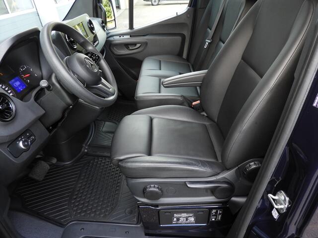 Mercedes-Benz SPRINTER 317 1.9 CDI L3H2 AUT | LEDER | CAMERA | CARPLAY | CRUISE | MBUX