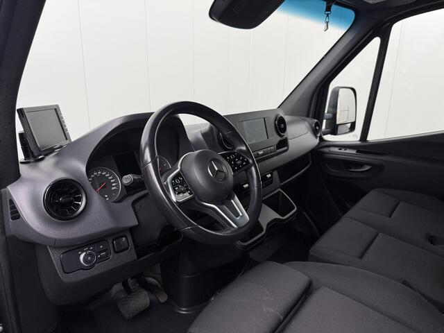 Mercedes-Benz SPRINTER 317CDI Automaat Bakwagen+Laadklep | Schuifzeilen | Led | Navigatie | Camera | 3-Zits | Airco | Cruise