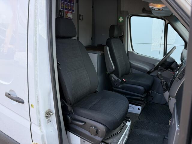 Mercedes-Benz SPRINTER 519 3.0 190PK V6 L2H2 Climate control Standkachel 6 Cilinder 3L Camera Trekhaak 3t Camera Dubbellucht
