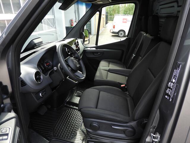 Mercedes-Benz SPRINTER 317 1.9 CDI L2H2 RWD AUT | LED | CAMERA | MBUX | CRUISE