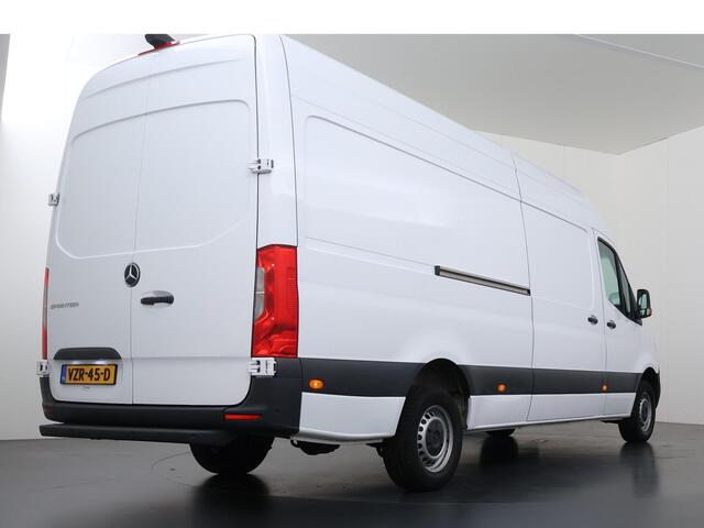 Mercedes-Benz SPRINTER 317 CDI | AUT. | L3 H2 | PARKEERCAMERA | STOELVERWARMING | BETIMMERING | AIRCO | CRUISE CONTROL |