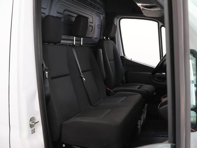 Mercedes-Benz SPRINTER 317 CDI | AUT. | L3 H2 | PARKEERCAMERA | STOELVERWARMING | BETIMMERING | AIRCO | CRUISE CONTROL |