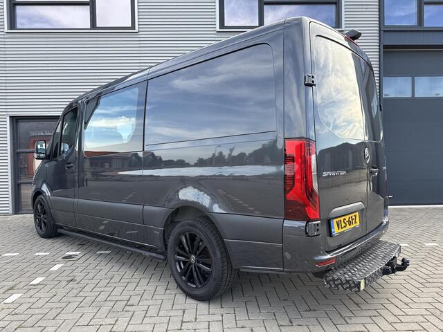 Mercedes-Benz SPRINTER 319 3.0 CDI L2H1 DC 190PK ?3500KG Trekgewicht ?Automaat ?6-Persoons ?Full LED ?Navigatie Groot ?6-Cilinder ?Geveerde stoel