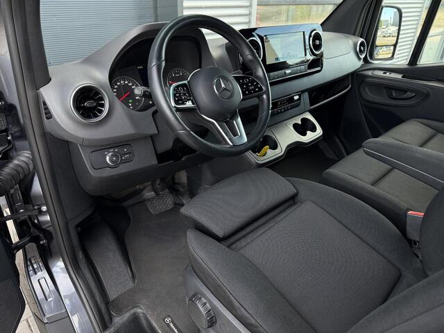 Mercedes-Benz SPRINTER 319 3.0 CDI L2H1 DC 190PK ?3500KG Trekgewicht ?Automaat ?6-Persoons ?Full LED ?Navigatie Groot ?6-Cilinder ?Geveerde stoel