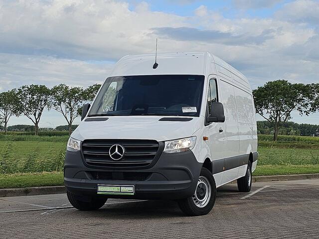 Mercedes-Benz SPRINTER 317 1.9 CDI L3H2 Pro Cruise Control, Tacho, Airco, Pdc, Navi, Camera, Lane-assist, Stoelverwarming, Mbux10, Euro6, 170 PK