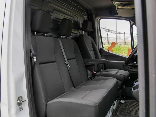 Mercedes-Benz SPRINTER 317 1.9 CDI Automaat L2H2 RWD | MBUX | LED | 3500 KG AHW mogelijk | *