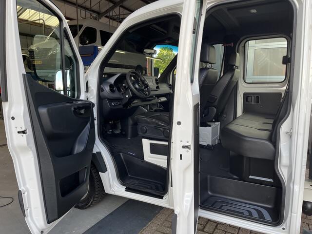 Mercedes-Benz SPRINTER 314 CDI Maxi 143 pk 6 persoons Bpm vrij 3.5 ton trekhaak Airco Cruise controle Navigatie Open laadbak Pick-up p-up bakwagen Dealer onderhouden 1e Eigenaar Euro 6