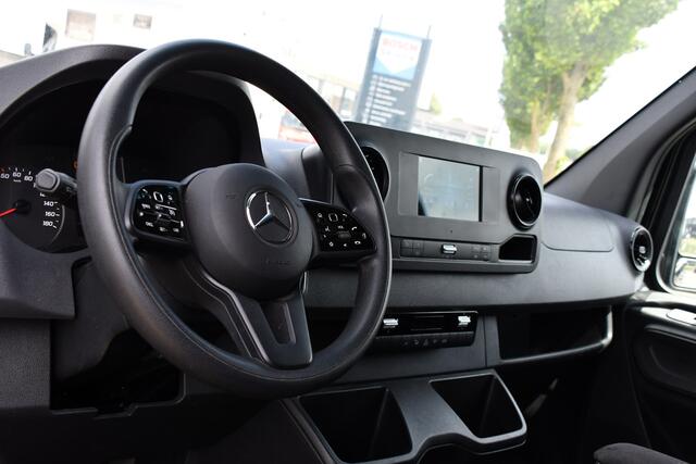 Mercedes-Benz SPRINTER 317 1.9 CDI L2H2 RWD AMG Black Edition Camera, Cruise, Carplay, Automaat, 170PK, Multimedia, UNIEK!
