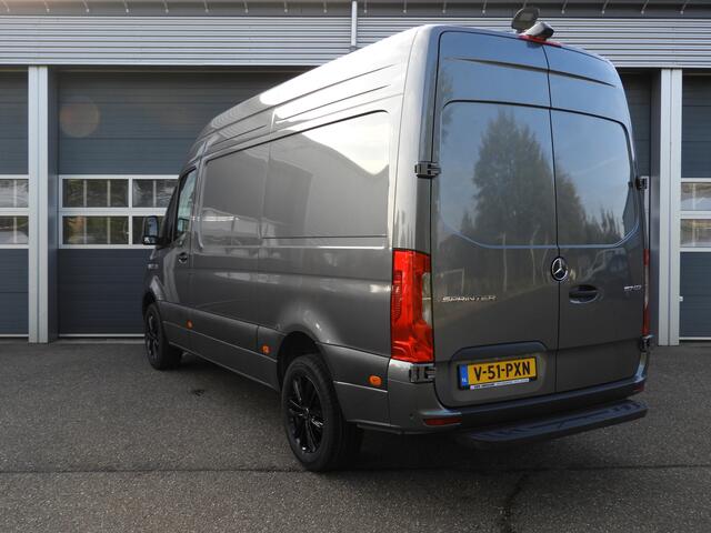 Mercedes-Benz SPRINTER 317 1.9 CDI L2H2 RWD AUT | LED | MBUX | CAMERA | 18 INCH