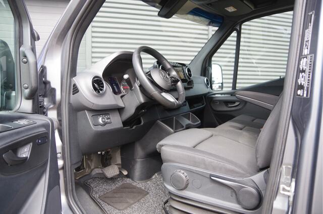Mercedes-Benz SPRINTER 317 1.9 CDI L2H2 3-ZITS, FACELIFT, AUT. LED, STOELVERWARMING, MBUX 10'', CAMERA, NAVI, CRUISE, CLIMA, PARKEERSENSOREN