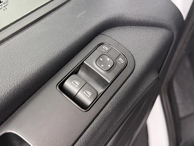Mercedes-Benz SPRINTER 315CDI Automaat Bakwagen+Laadklep | 1006 Kg Laadvermogen | Dakspoiler | Airco | Zijdeur | Multimedia
