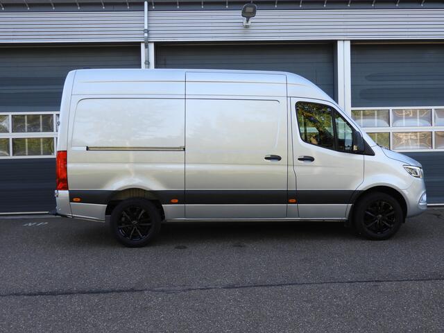 Mercedes-Benz SPRINTER 317 1.9 CDI L2H2 RWD AUT | 3.5t TREKHAAK | LED | CRUISE | CAMERA | MBUX