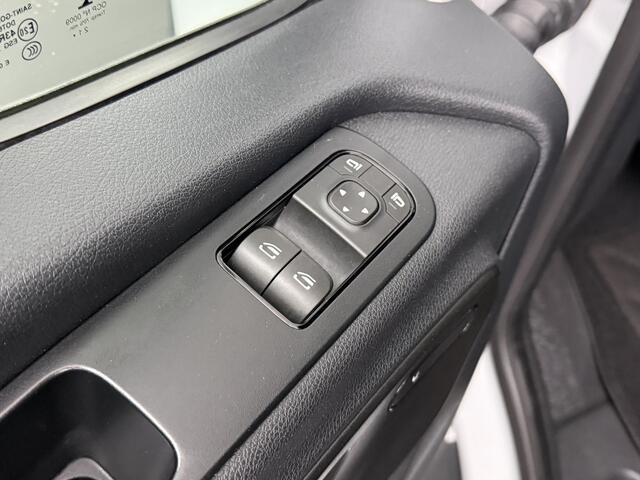 Mercedes-Benz SPRINTER 317CDi Automaat L2H1 | LED | Multimedia | Camera | Airco | Cruise | 3-Zits