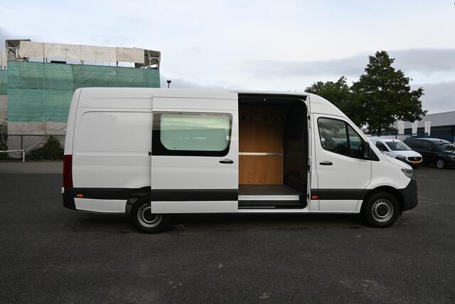 Mercedes-Benz SPRINTER 317 CDI L3H2 RWD 3500kg Trekhaak, MBUX navigatie met camera, Etc.