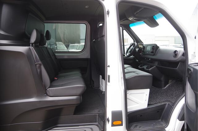 Mercedes-Benz SPRINTER 317 1.9 CDI L2H1 DC-5P, AUT. LEDER, LUCHTVERING, TREKHAAK, CAMERA, CRUISE, CLIMA, DUBBELE CABINE, DUBBEL CABINE, NL AUTO, NAP
