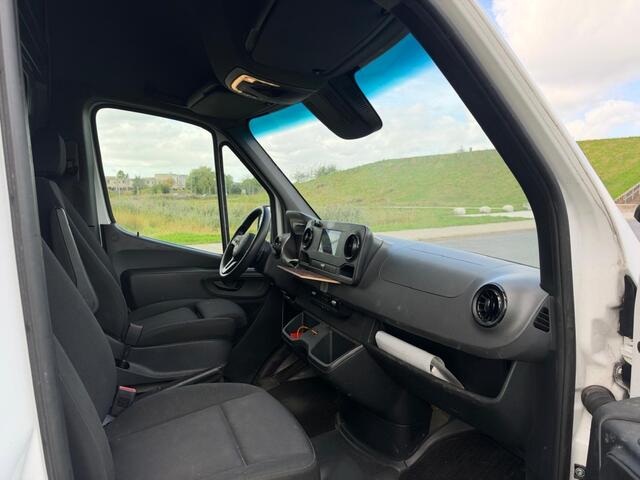 Mercedes-Benz SPRINTER 317 1.9 CDI L2H2