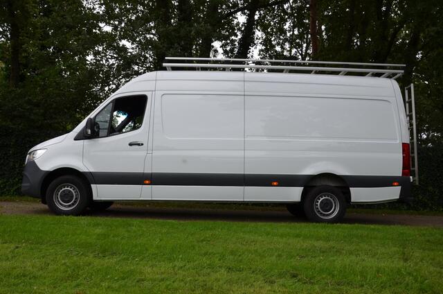 Mercedes-Benz SPRINTER 317 CDI L3H2 Airco/Navi/Camera/Trekhaak/Imperiaal/2-Zitsbank/Cr-Controle