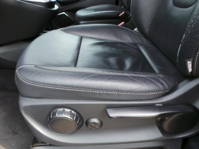 Mercedes-Benz V-KLASSE 250d 4-MATIC L2 DC Standkachel,Gr-Navi,Burmester,El deuren+Klep,360 Camera,Enz,Enz Nette auto Wordt verwacht