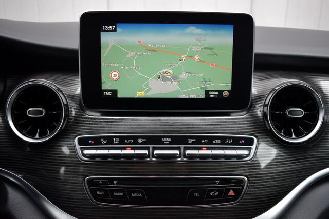 Mercedes-Benz V-KLASSE 300D 240pk Automaat Exclusive AMG Panoramadak | Burmester | 360°Camera | Zwart Leder | Full Map Navi