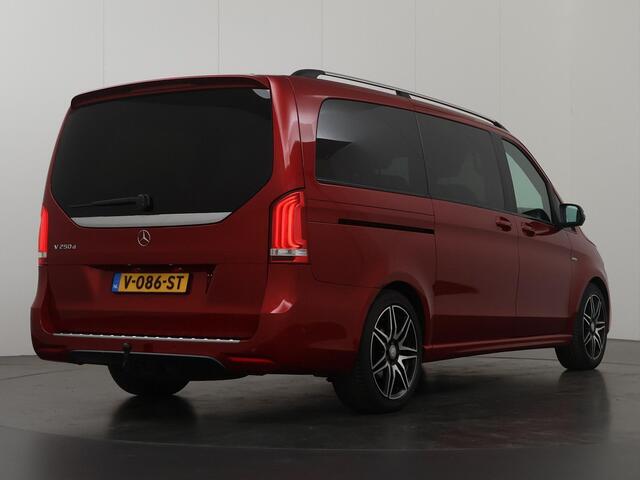 Mercedes-Benz V-KLASSE 250d Avantgarde Edition 190 PK | L2 | DC | AMG-Line | Night Pakket | 2X Zijschuifdeur | Lederen Bekleding | Comand Online | 360 Camera | Cruise Control | 1e Eigenaar | Dealer Onderhouden