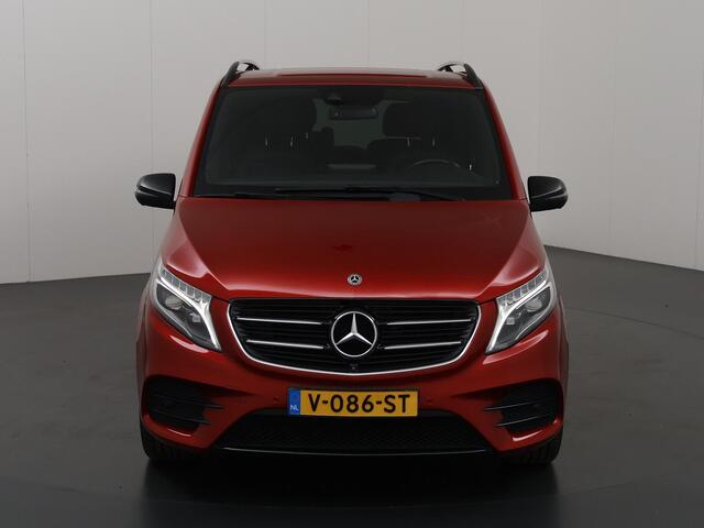 Mercedes-Benz V-KLASSE 250d Avantgarde Edition 190 PK | L2 | DC | AMG-Line | Night Pakket | 2X Zijschuifdeur | Lederen Bekleding | Comand Online | 360 Camera | Cruise Control | 1e Eigenaar | Dealer Onderhouden
