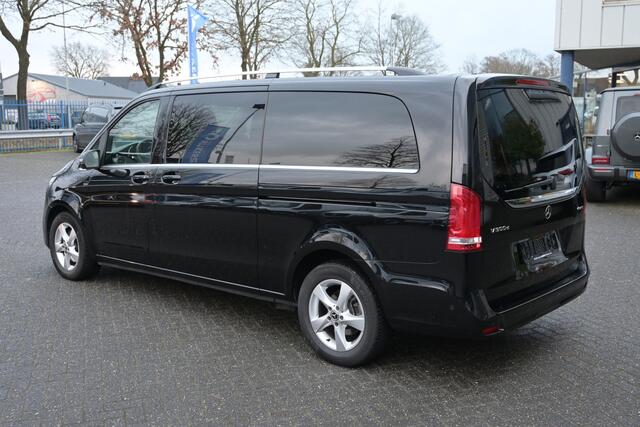 Mercedes-Benz V-KLASSE 300d 4-MATIC Extra Lang DC Avantgarde 2500kg trekhaak, Electrische deuren, 4x4