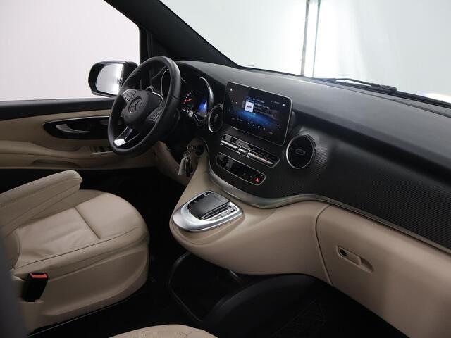 Mercedes-Benz V-KLASSE 300d 4-MATIC | L2 Lang | Avantgarde | AMG | Dubbele Cabine | Panoramadak | Agility Control Onderstel | 2x Elektrische schuifdeur | 360 Graden Camera | Intelligent LED | Certified |