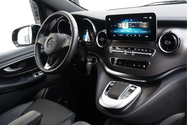 Mercedes-Benz V-KLASSE 250d / XXL / AMG / 4-Matic / DC / 2x Schuifdeur / Camera / NIEUWSTAAT