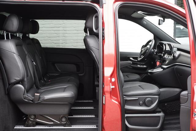 Mercedes-Benz V-KLASSE 250d Lang / AMG / DC / 4-Matic / 2x Schuifdeur / MBUX (apple carplay) / Camera / NIEUWSTAAT