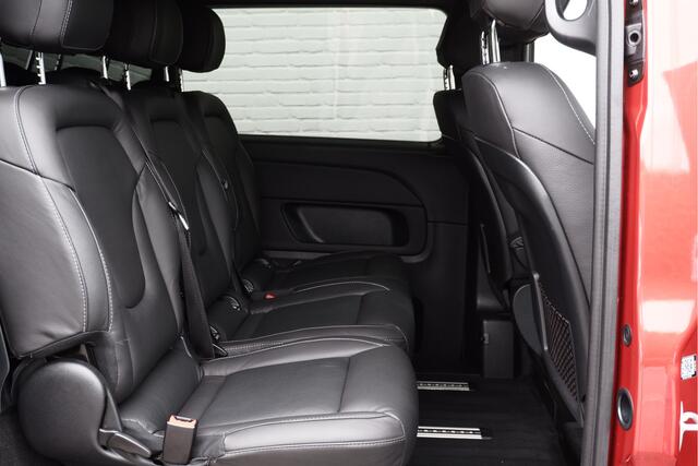 Mercedes-Benz V-KLASSE 250d Lang / AMG / DC / 4-Matic / 2x Schuifdeur / MBUX (apple carplay) / Camera / NIEUWSTAAT