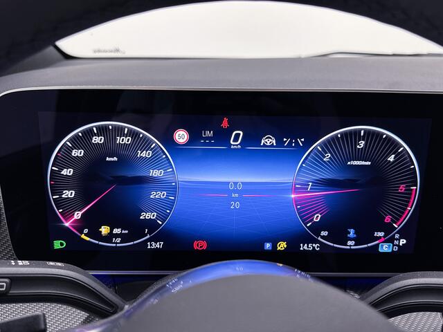 Mercedes-Benz V-KLASSE 300d L2 AMG Avantgarde Airmatic Dubbel Cabine Elektrische Schuifdeuren Burmester audio Leder