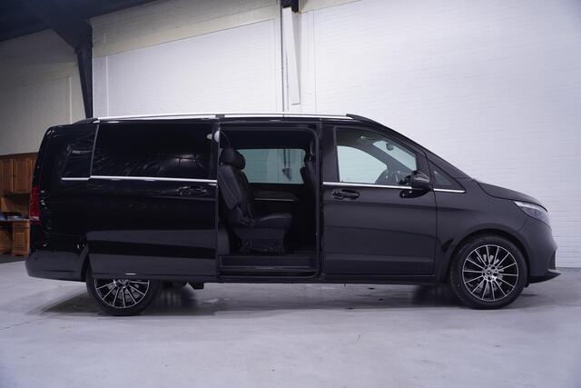 Mercedes-Benz V-KLASSE 300d Extra Lang DC Avantgarde AMG Grille, 19" LMV Leder Zwart, LED Koplampen, 2x Elek. Schuifdeur, Navi, Camera, 5-Zits
