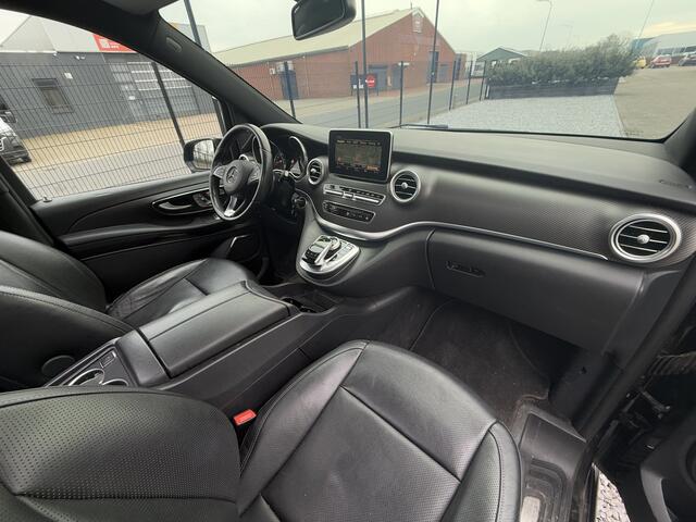 Mercedes-Benz V-KLASSE v250 4-Matic AMG Pano|Burmester|Distronic|360Camera BomVol!