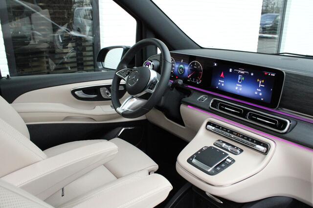 Mercedes-Benz V-KLASSE 300d / BPM VRIJ / DC / AMG / 4-Matic / Luchtvering / Panorama / 2x Elec Schuifd / 360 Cam / Burmester / Vol Opties / NIEUW!!