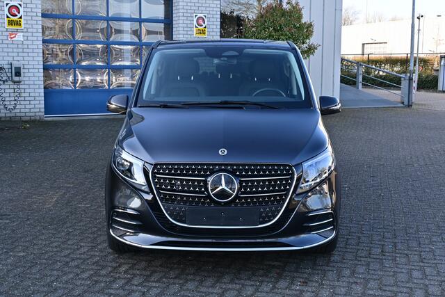 Mercedes-Benz V-KLASSE 300d L3 AMG pakket, Easy Pack Pakket, Distronic