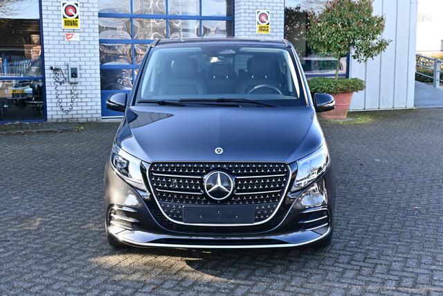 Mercedes-Benz V-KLASSE 300d 4-Matic L3 AMG pakket, Elektrisch portieren, Distronic