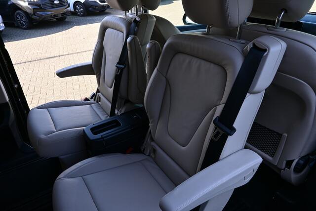 Mercedes-Benz V-KLASSE 300d 4-Matic L3 AMG uitvoering, Elektrische portieren, Distronic