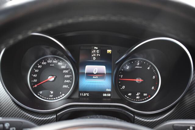 Mercedes-Benz V-KLASSE 300d Lang DC Avantgarde Luchtvering Camera Trekhaak Carplay Stoelverwarming/koeling