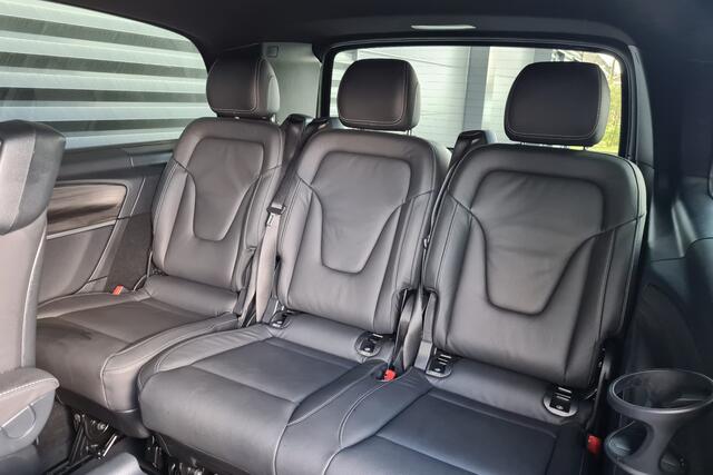 Mercedes-Benz V-KLASSE 300d Extra Lang AMG-Line -Distronic-