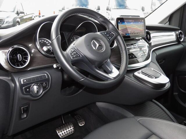 Mercedes-Benz V-KLASSE 300d Extra Lang 8-Zitter 75.330 EX BTW Distronic Leder EL. Schuifdeuren EL. Achterklep LED