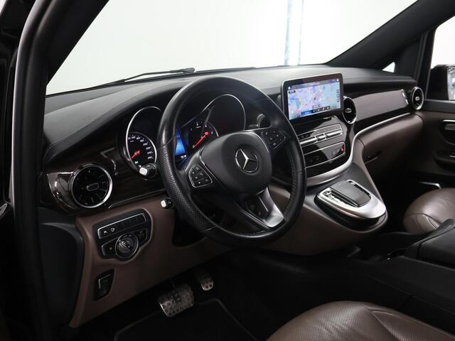 Mercedes-Benz V-KLASSE 300d | L3 XL | AMG | Dubbele Cabine | Navigatie | Lederen bekleding | Distronic | Stoelverwarming-koeling | Burmester | Koelkast | Trekhaak | Certified