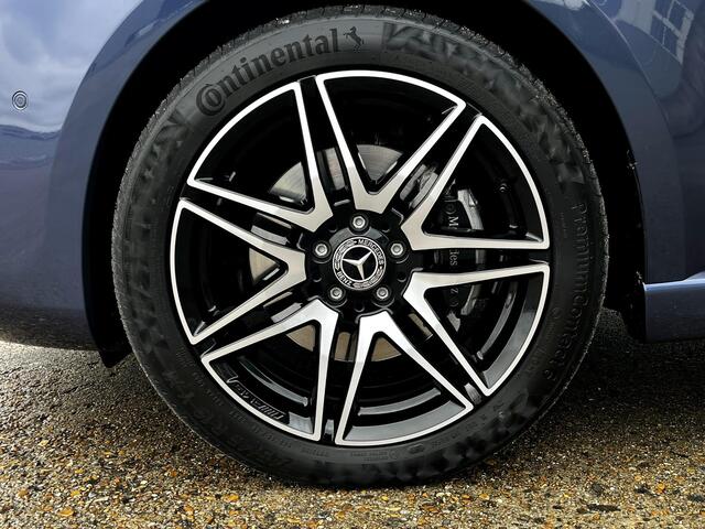 Mercedes-Benz V-KLASSE 220d L2 Dubbel Cabine AMG | Apple Carplay/Android Auto | Sfeerverlichting | Stoelverwarming