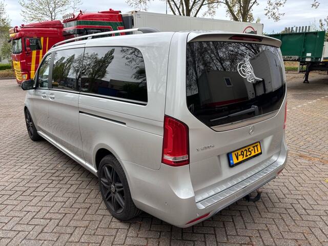Mercedes-Benz V-KLASSE V250 XL AMG-line 190PK Automaat Dubbel Cabine BOMVOL / Nightpakk