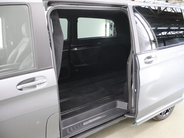 Mercedes-Benz V-KLASSE 250d Aut. | L3 XL | Avantgarde | Enkele Cabine | Navigatie | Parkeercamera | Stoelverwarming | Cruise Control | 2-zits | Lederen bekleding | Certified